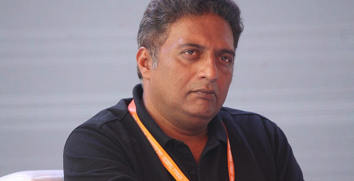 1200px-Prakash_Raj_at_KLF_2018_Kozhikode