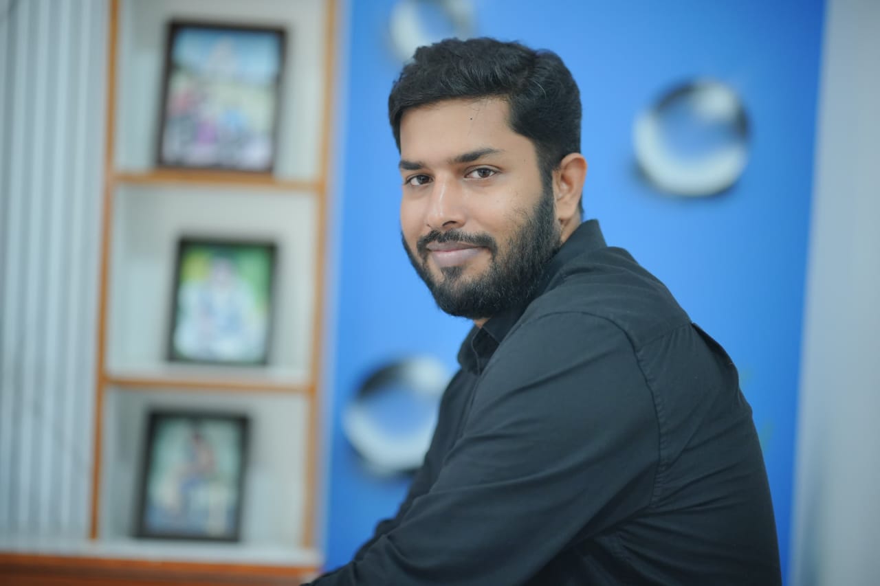 VIMEESH MANIYUR